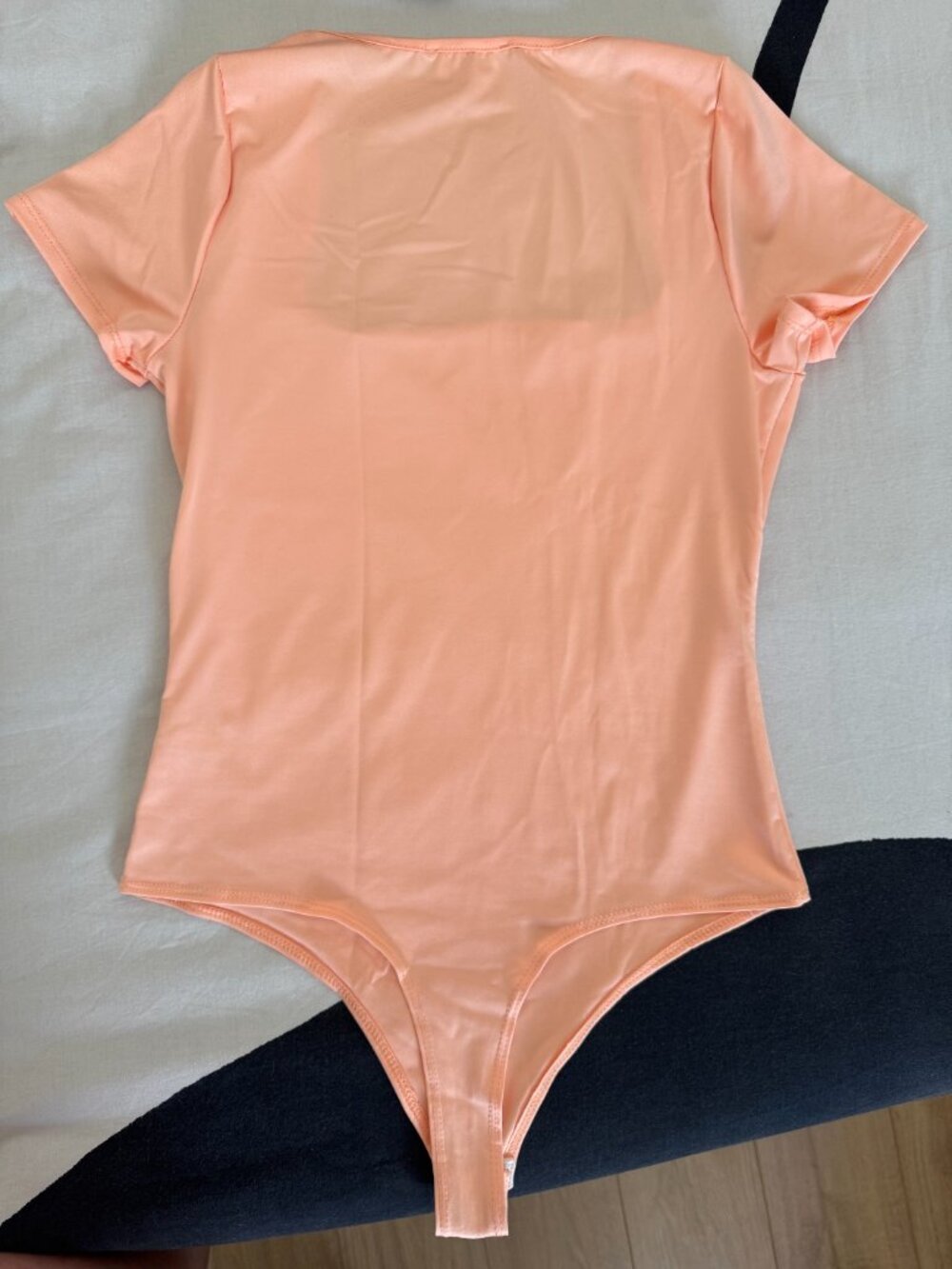 Living Doll Peach Square Neck Bodysuit Short Sleeve Top Sz L - Picture 2 of 5